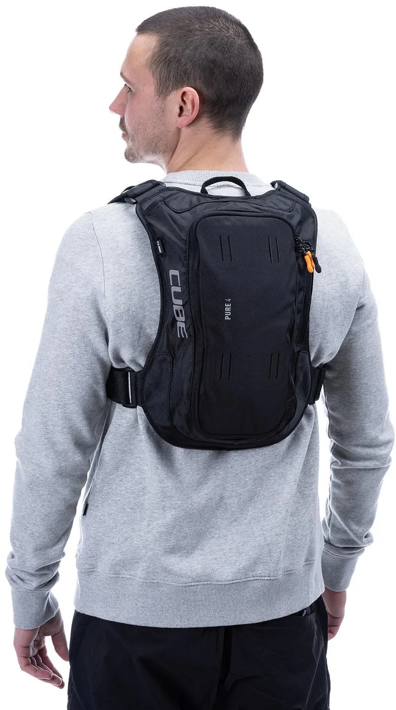 Cube Backpack Pure 4 in Black-5